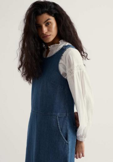 Джинсовый комбинезон