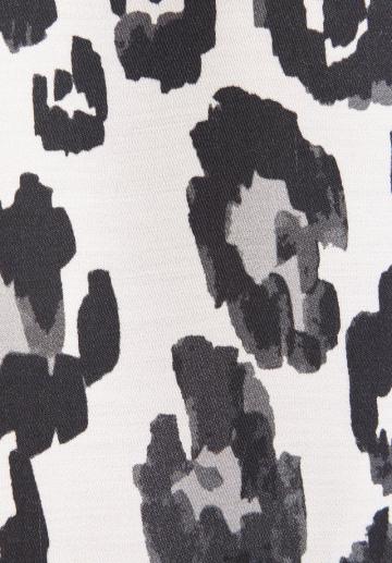 Атласная блузка