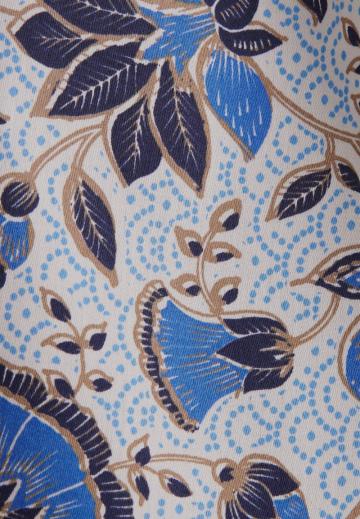 Атласная блузка