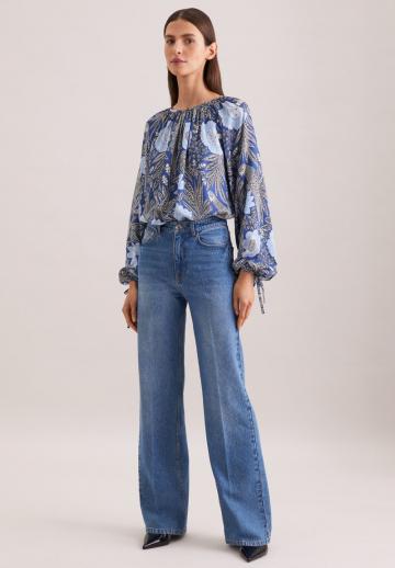 Атласная блузка