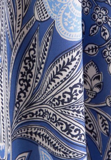 Атласная блузка