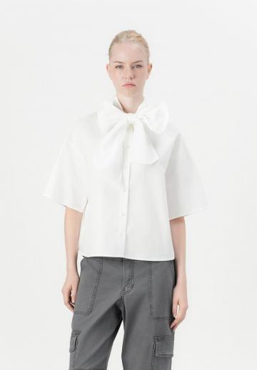 Джинсовая блузка