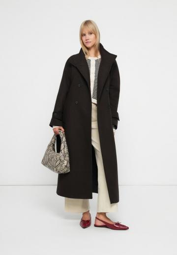Шерстяное пальто