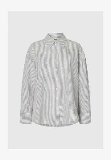 Длинная блузка