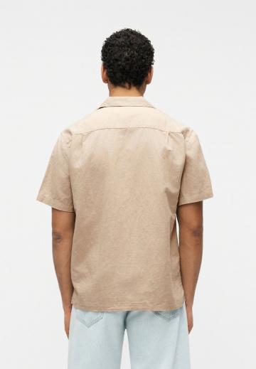 Рубашка с коротким рукавом