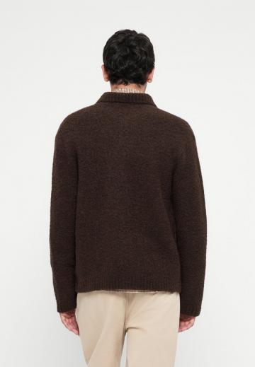 Вязаная кофта