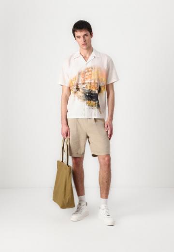 Рубашка с коротким рукавом