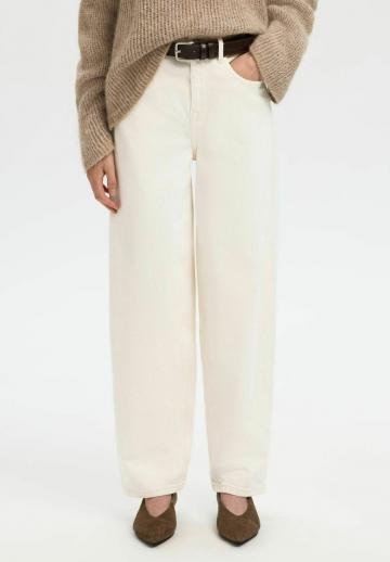 Свободные джинсы