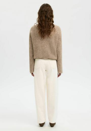 Свободные джинсы