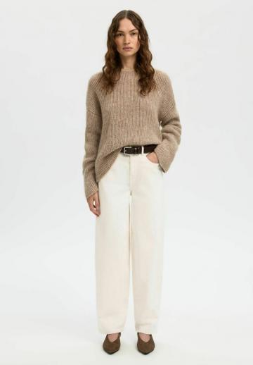 Свободные джинсы