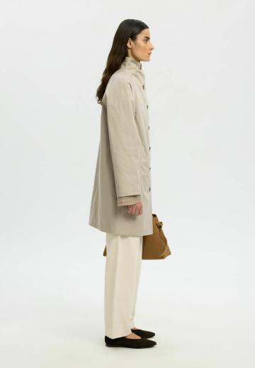 Шерстяное пальто