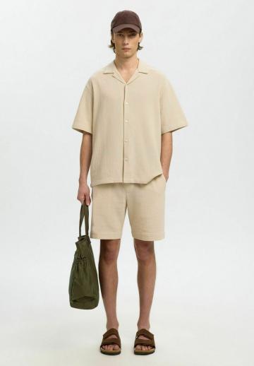 Рубашка с коротким рукавом