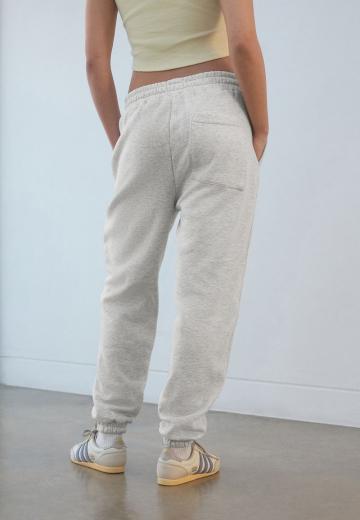 Спортивные штаны