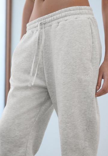 Спортивные штаны