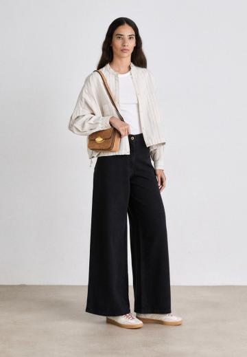 Свободные джинсы