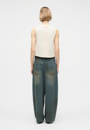 Блузка без рукавов