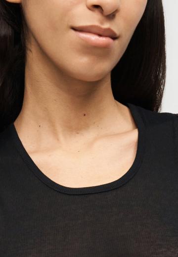 Длинный топ