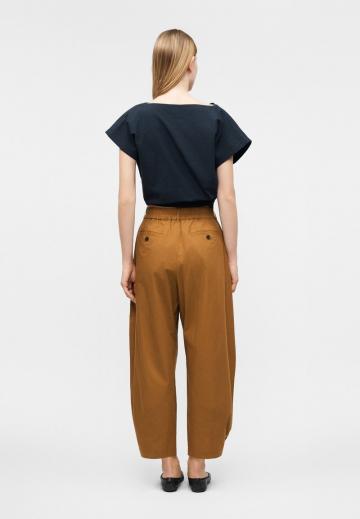 Свободные джинсы