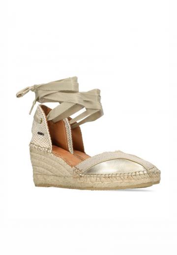 Туфли на шнуровке