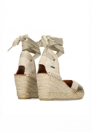 Туфли на шнуровке