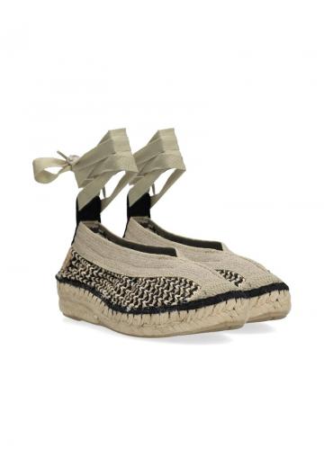 Туфли на шнуровке