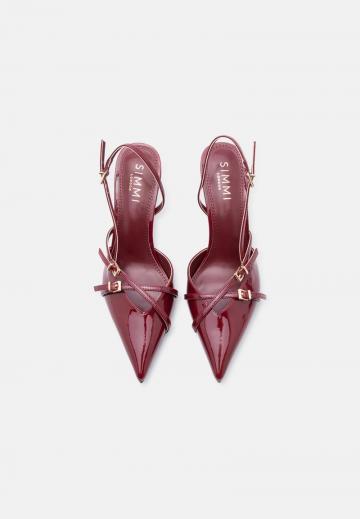 Туфли на высоком каблуке