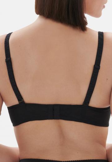 Бюстгальтер