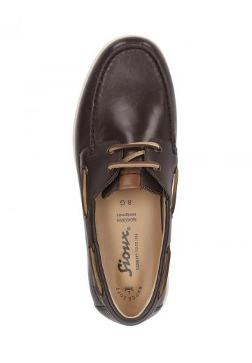 Ботинки на шнуровке