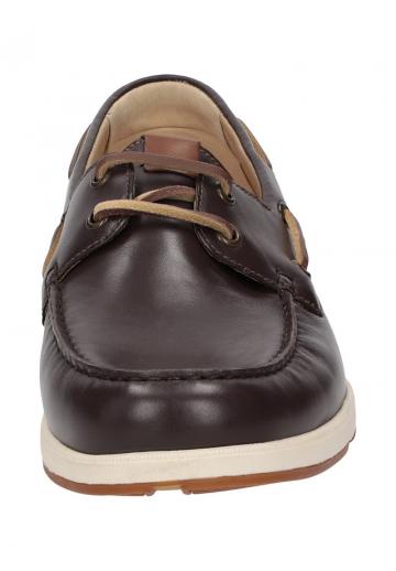 Ботинки на шнуровке