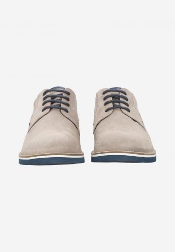 Ботинки на шнуровке