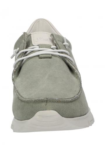 Ботинки на шнуровке