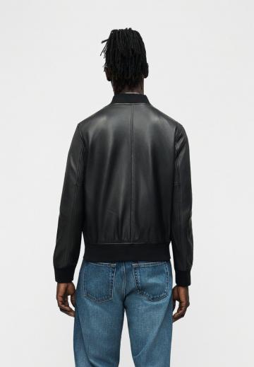 Кожаная куртка