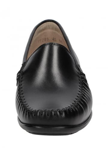 Полуботинки