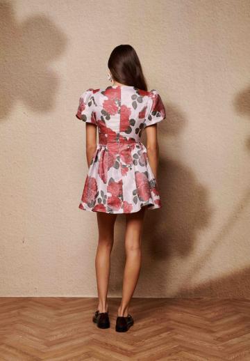 Короткое платье