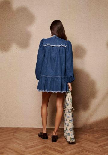 Короткое платье