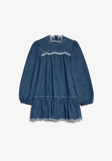 Короткое платье