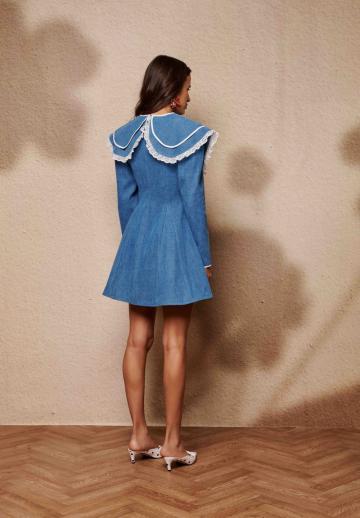 Короткое платье