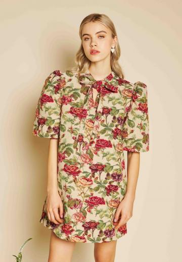 Короткое платье