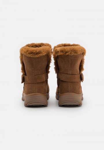 Зимние ботинки