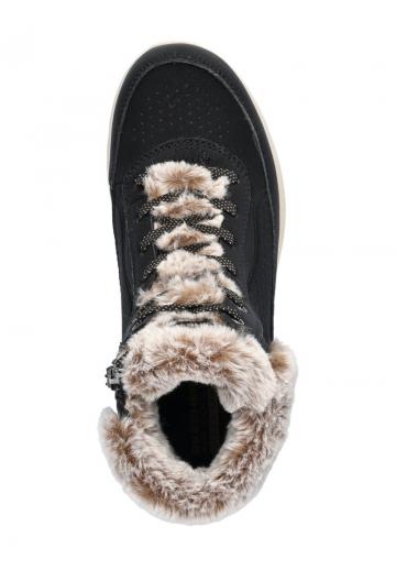 Сапожки на танкетке