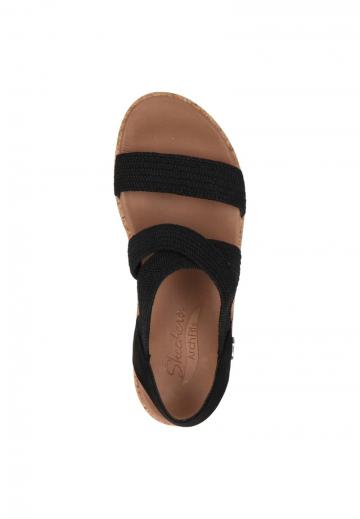 Босоножки на танкетке