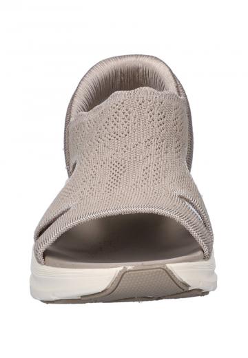 Босоножки на танкетке