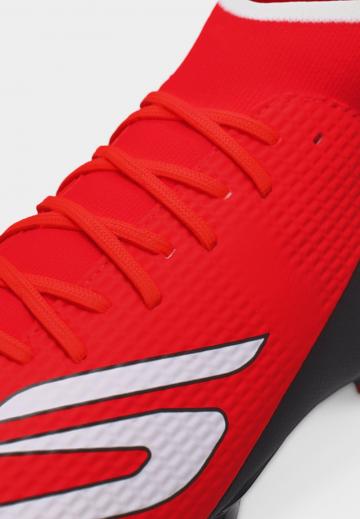 Футбольные бутсы