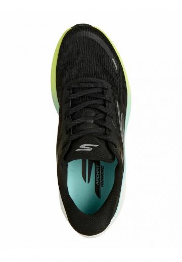 Беговые кроссовки