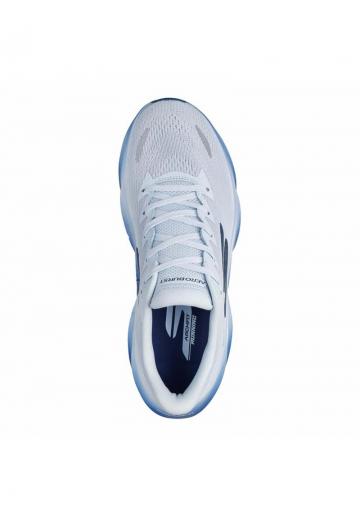 Беговые кроссовки