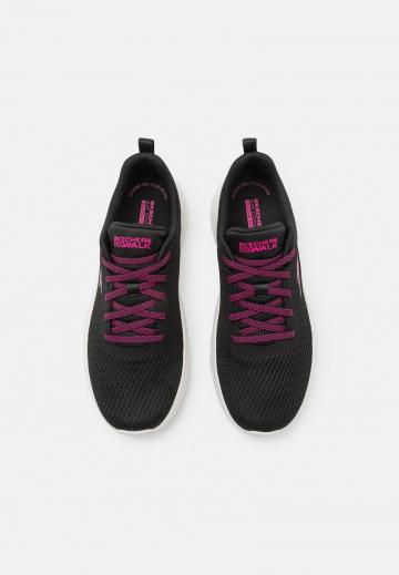 Кроссовки для ходьбы