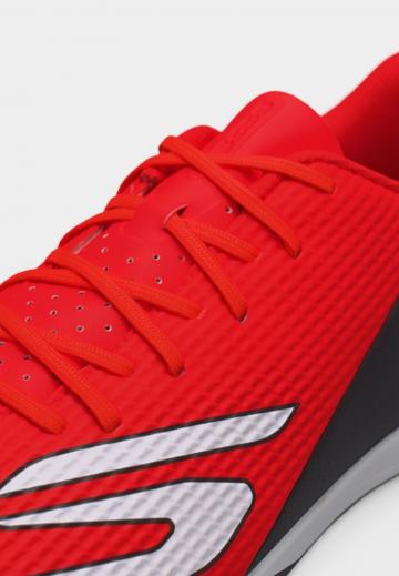 Футбольные бутсы