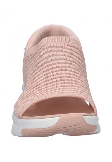 Босоножки на танкетке