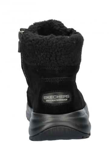 Сапожки на танкетке