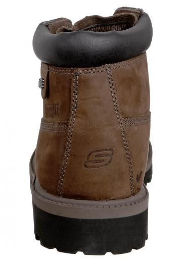 Ботинки на шнуровке